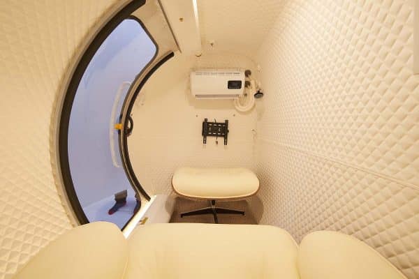 44"D | 2.0 ATA | HYPERBARIC MULTIPLACE WALK-IN HARD SHELL OXYGEN CHAMBER